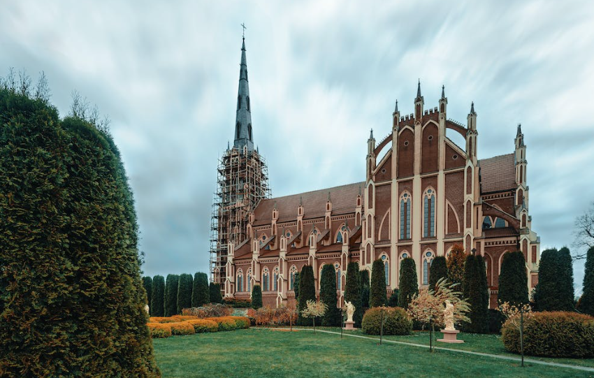 Holy Trinity Church 