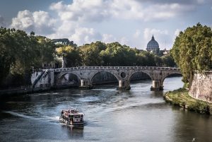 Indulge in a Roman Aperitivo